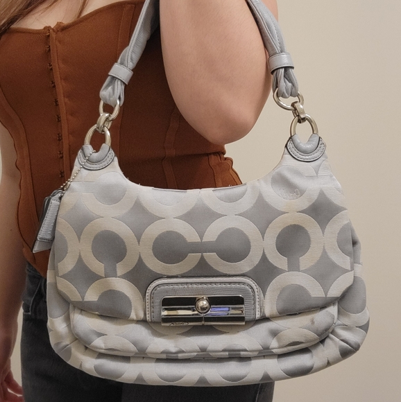 Vintage Coach shoulder bag - Picture 2 of 6